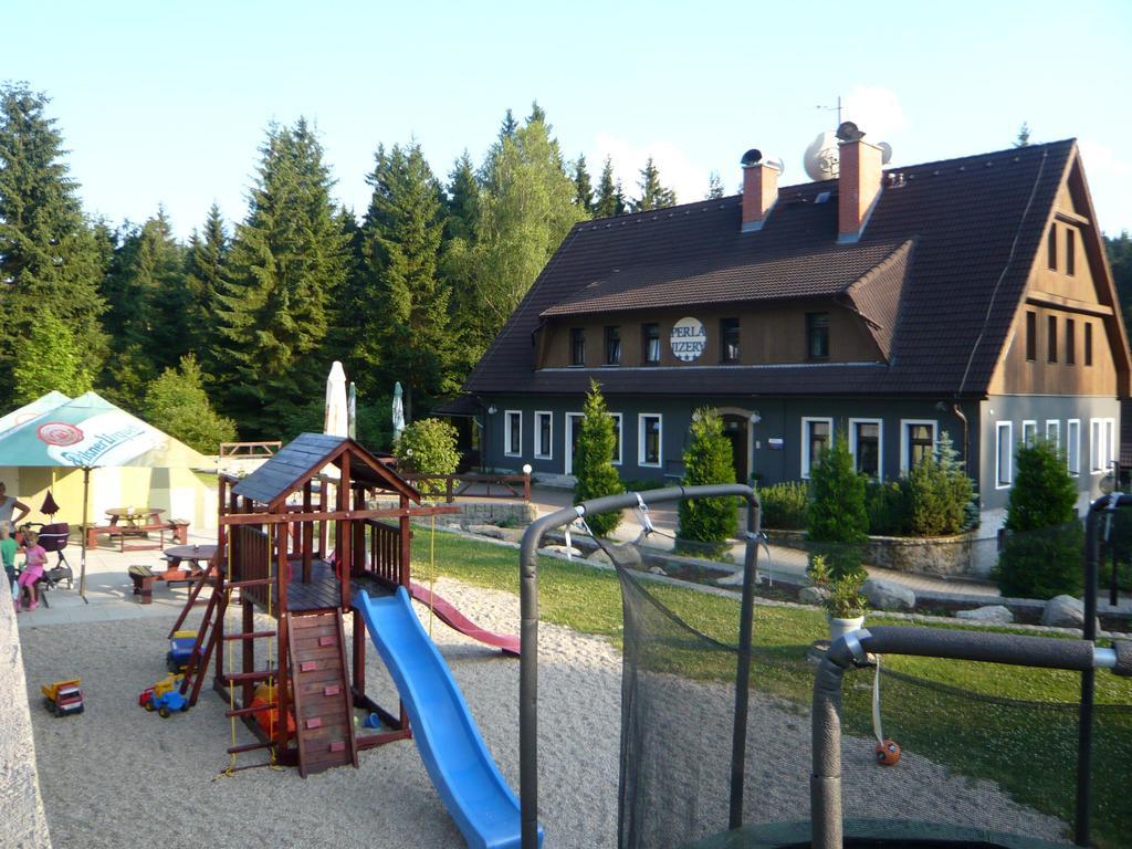 Hotel Perla Jizery Josefŭv Dŭl Exterior foto