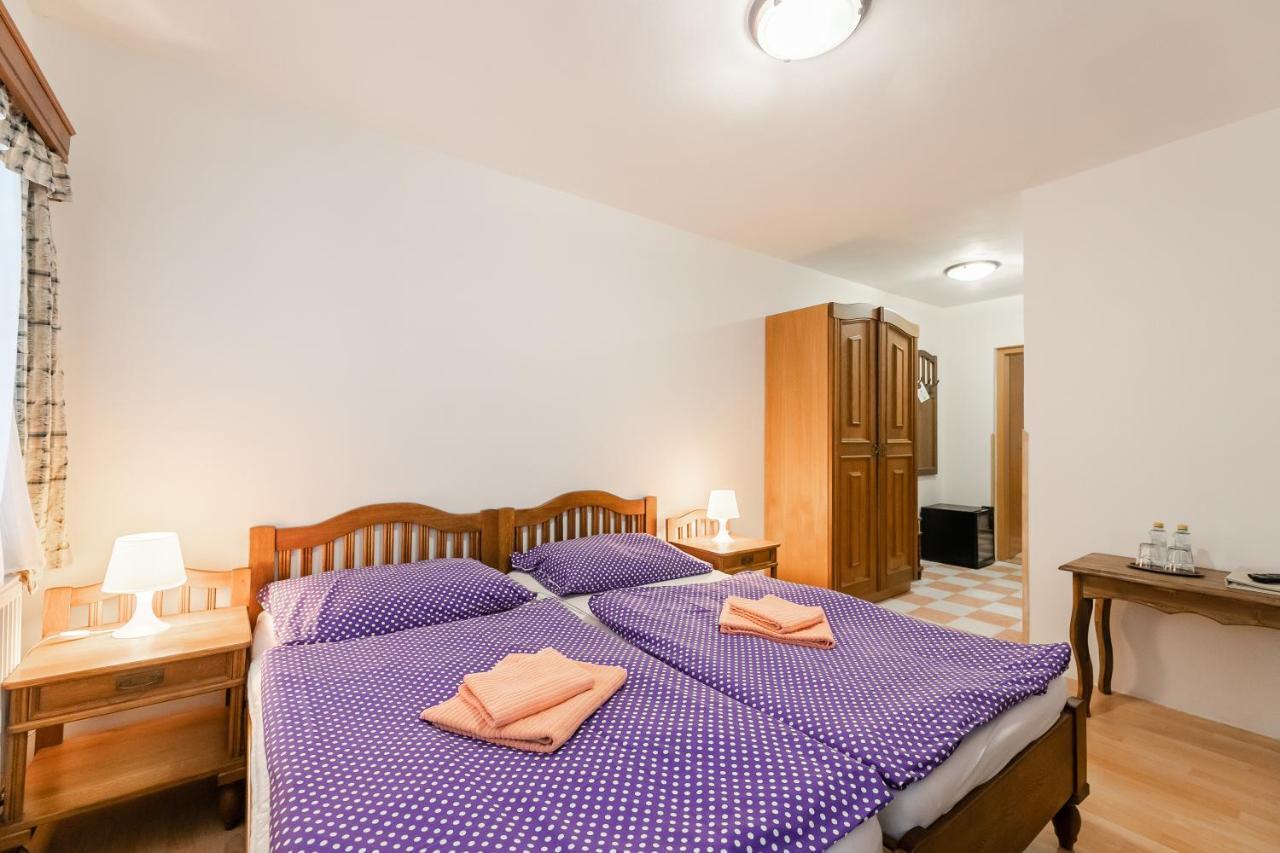Hotel Perla Jizery Josefŭv Dŭl Exterior foto